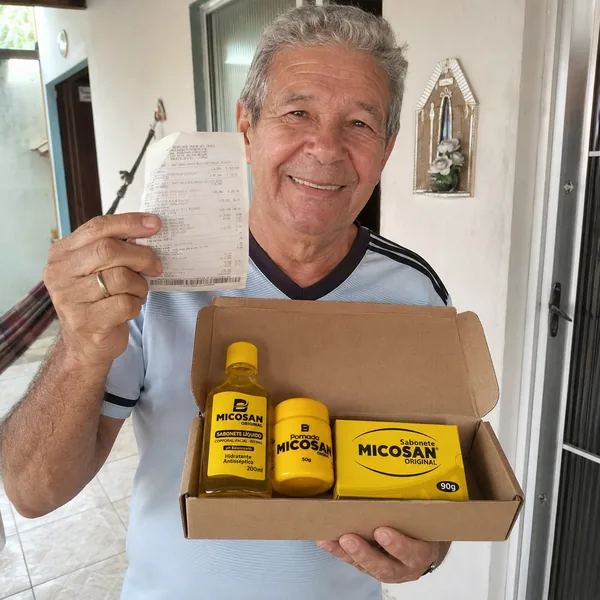 Cliente MICOSAN Original usando os produtos