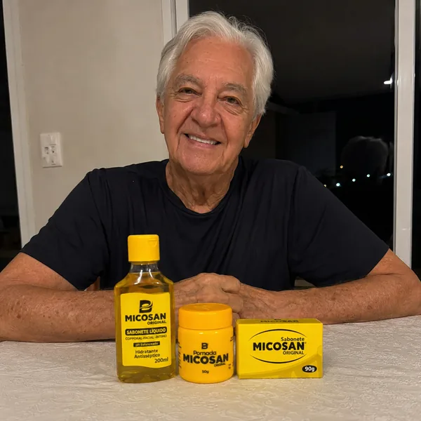 Cliente MICOSAN Original usando os produtos